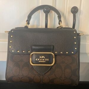 Small Coach bag never used